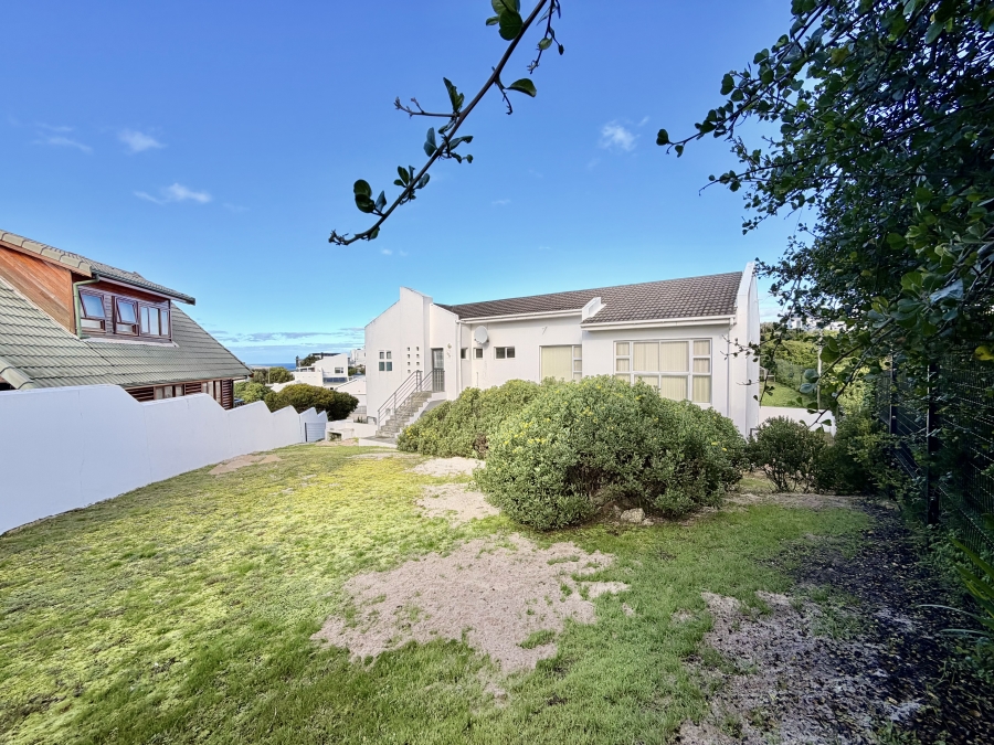 5 Bedroom Property for Sale in Vermont Western Cape